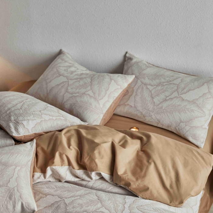 91家纺网 家纺一手货源 找家纺 2025新款全棉纯棉色织提花四件套（艾薇） 艾薇—月魄黄