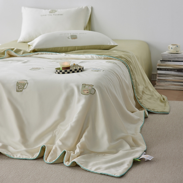 91家纺网 家纺一手货源 找家纺 （总）安莱生活 2025新款50s莱赛尔天丝绣花夏被夏凉被空调被四件套（埋绳款夏被）-萌神系列