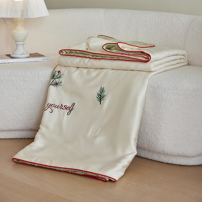 91家纺网 家纺一手货源 找家纺 （总）安莱生活 2025新款50s莱赛尔天丝绣花夏被夏凉被空调被四件套（埋绳款夏被）-萌神系列