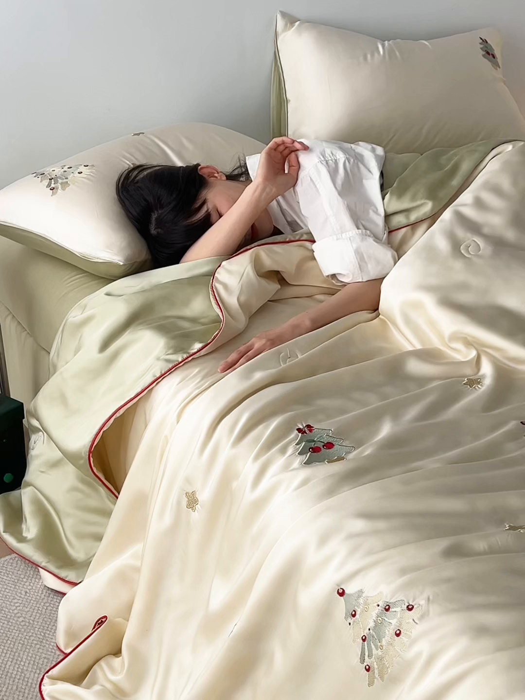 91家纺网 家纺一手货源 找家纺 安莱生活 2025新款50s莱赛尔天丝绣花夏被夏凉被空调被四件套（埋绳款夏被）-萌神系列 夏日礼物