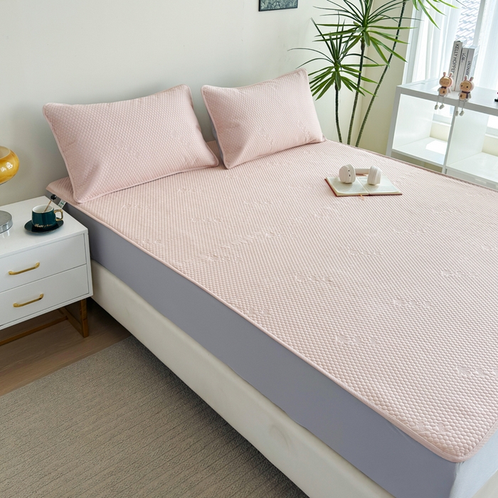 91家纺网 家纺一手货源 找家纺 （总）柏薇 2025春夏新款5D席豆豆床笠款凉席席子