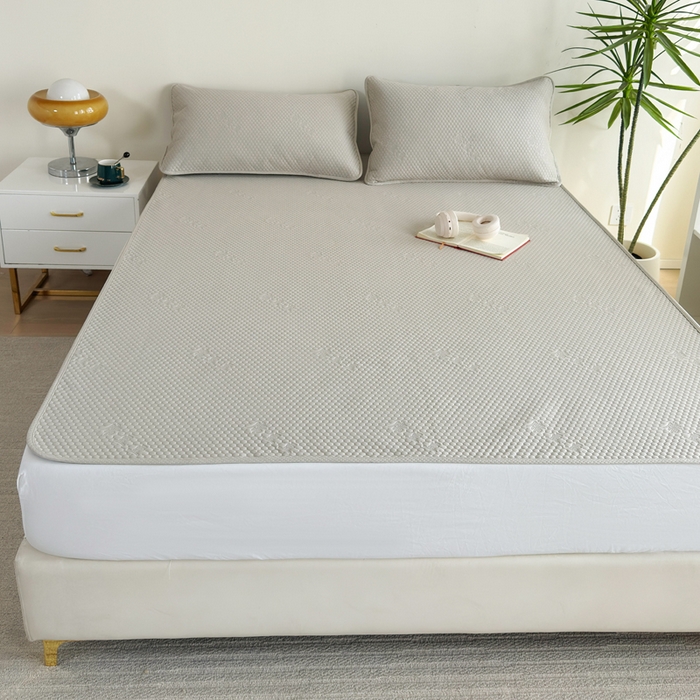 91家纺网 家纺一手货源 找家纺 柏薇 2025春夏新款5D席豆豆圆角床席款凉席席子 简约-银灰