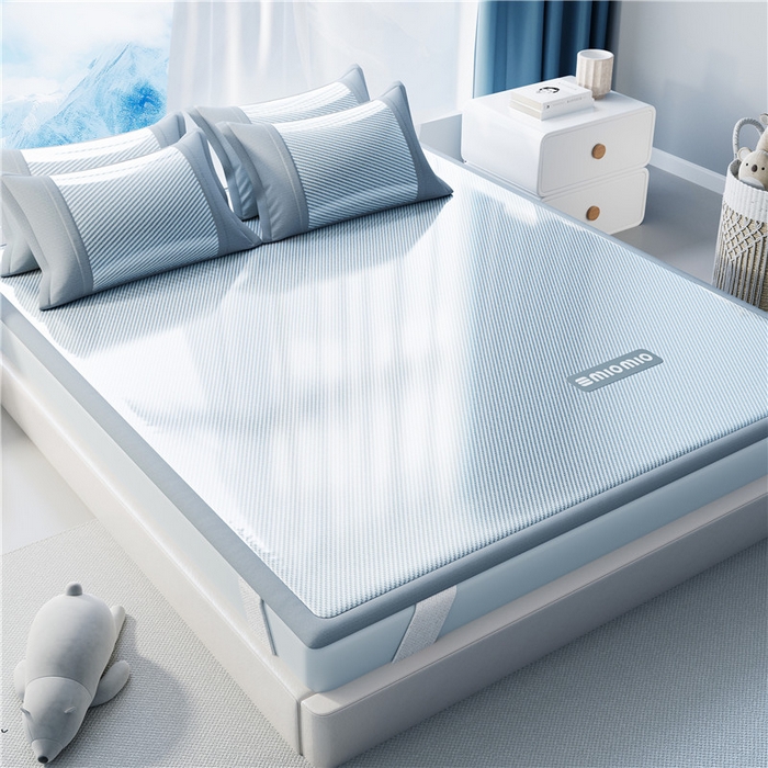 91家纺网 家纺一手货源 找家纺 悠米悠家 2025春夏新款斜纹烫画凉感冰丝席凉席席子 床笠款-灰