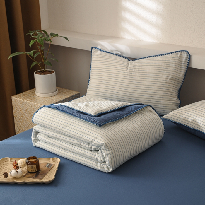 91家纺网 家纺一手货源 找家纺 简宜家居（朝初家纺） 2025春夏新款全棉纯棉贝壳边水洗棉夏被夏凉被空调被 贝壳边-蓝灰条