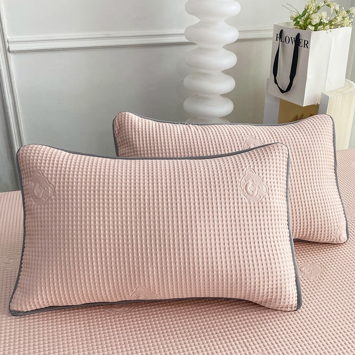 91家纺网 家纺一手货源 找家纺 欧邦 2025春夏新款5A抗菌华夫格凉感冰豆床笠款凉席席子-小熊系列 小熊-贵妃粉