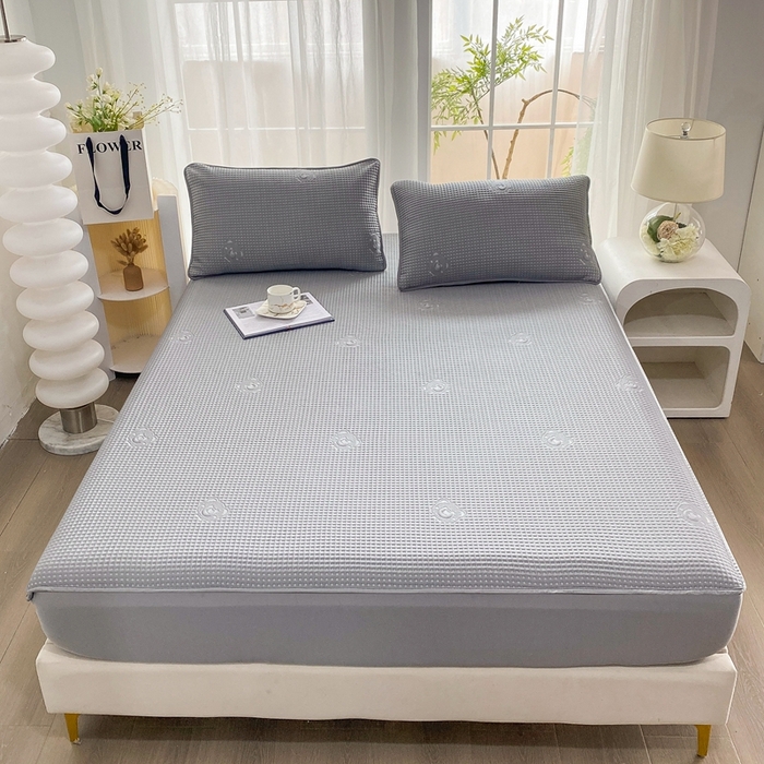 91家纺网 家纺一手货源 找家纺 欧邦 2025春夏新款5A抗菌华夫格凉感冰豆床笠款凉席席子-小熊系列 小熊-极致灰