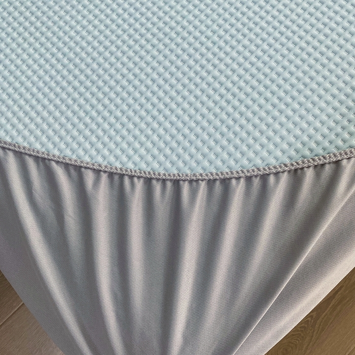 91家纺网 家纺一手货源 找家纺 欧邦 2025春夏新款5A抗菌华夫格凉感冰豆床笠款凉席席子-小熊系列 小熊-孔雀蓝