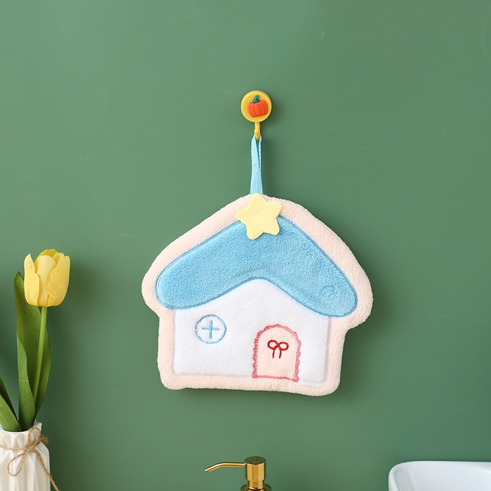 91家纺网 家纺一手货源 找家纺 （总）2025新款珊瑚绒卡通可挂式加厚吸水不掉毛可爱小毛巾厨房洗手间挂巾便携式懒人擦手布-房子系列