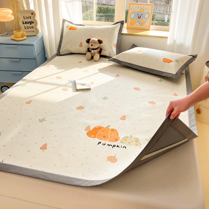 91家纺网 家纺一手货源 找家纺 雅居纺家纺 2025新款A类加厚三明治底绣花冰藤席-床席款 万事不南