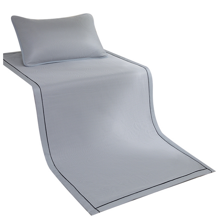 91家纺网 家纺一手货源 找家纺 （总）爱思凯家纺 2025新款【学生】凉感三明治冰丝席-芳华系列-条席款（场景一）