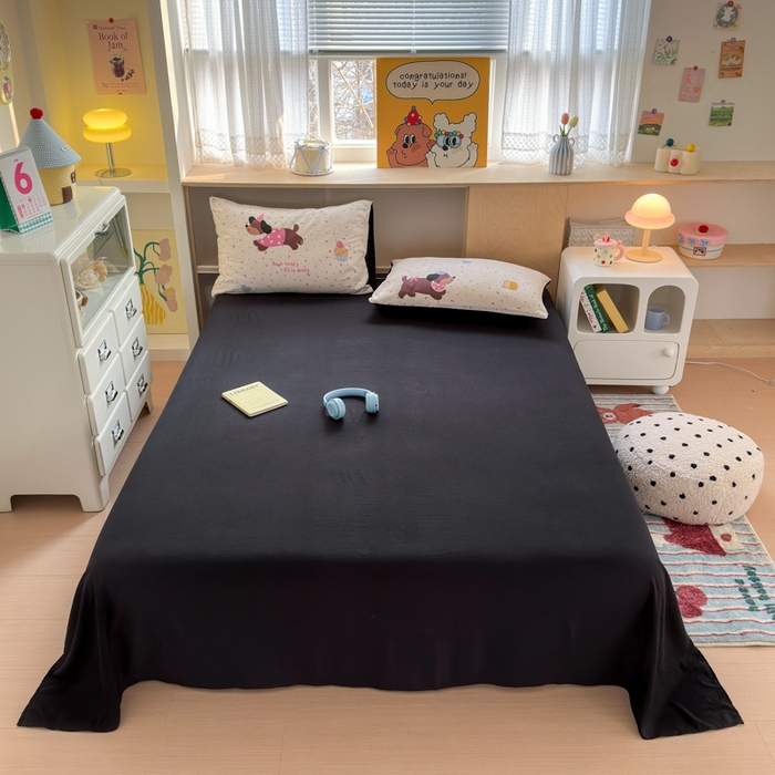 91家纺网 家纺一手货源 找家纺 冕悠家纺 2025新款A类高克重糯叽叽超柔糯水洗棉印花四件套-单被套 蛋糕奶狗