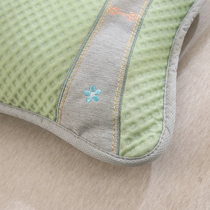 91家纺网 家纺一手货源 找家纺 纽乐家纺 2025夏季夏凉茶香枕头冰丝凉感华夫格凉豆豆茶叶茉莉花枕头枕芯 冰丝华夫格茶香枕-绿色 35x55cm/只