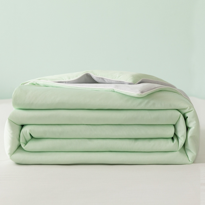 91家纺网 家纺一手货源 找家纺 瑜珠家纺 2025新款瑜珠云母凉感丝夏被 绿+灰