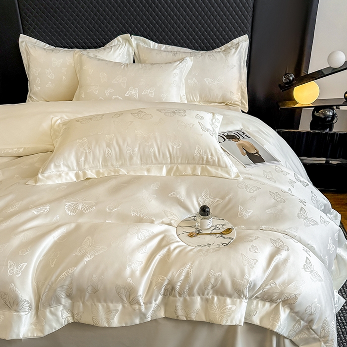 91家纺网 家纺一手货源 找家纺 狂想家 2025新款高奢提花水洗天丝系列四件套 蝶之恋奶昔白