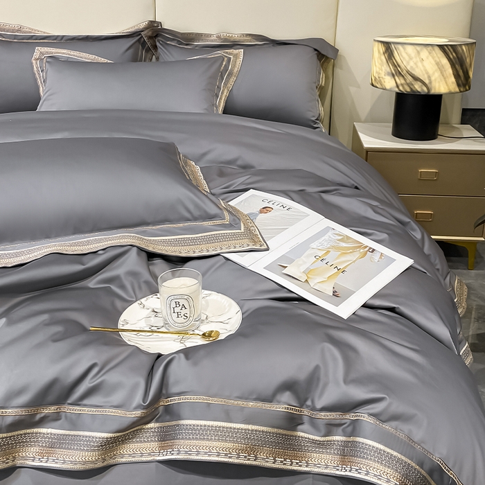 91家纺网 家纺一手货源 找家纺 瑞驰家纺 2025新款长绒棉纯棉绣花四件套--千寻系列 千寻-绅士灰