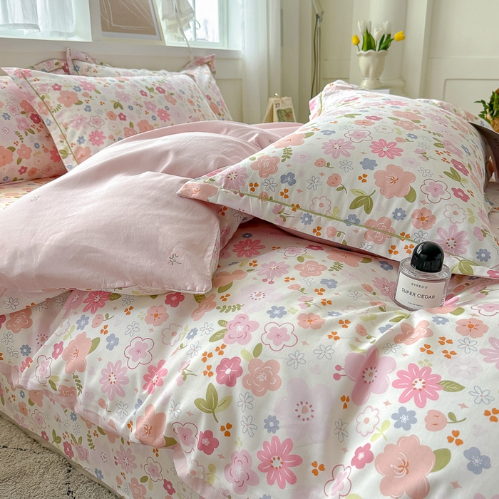 91家纺网 家纺一手货源 找家纺 红粉佳人家纺 2025春夏新款A类全棉纯棉12868纯棉单被套 倾心之恋