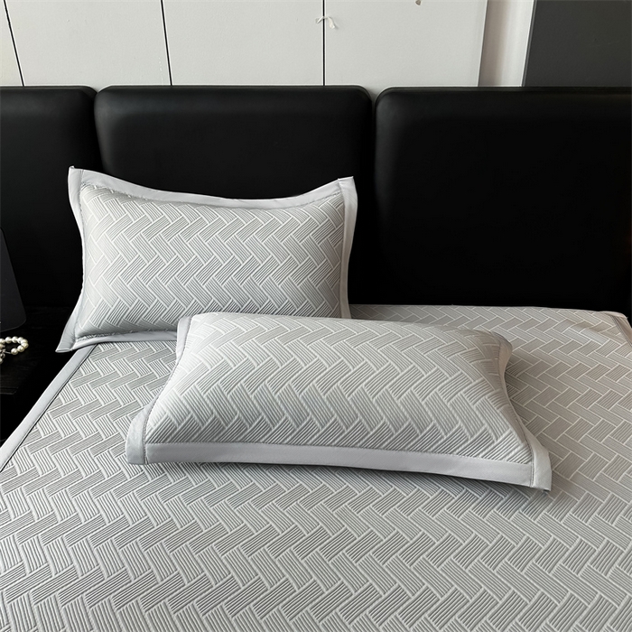 91家纺网 家纺一手货源 找家纺 雯豆家纺 2025夏季新款PE中分子凉感凉席三件套冰丝凉感席子纯色素色成人平铺绑带款 简尚-月影灰