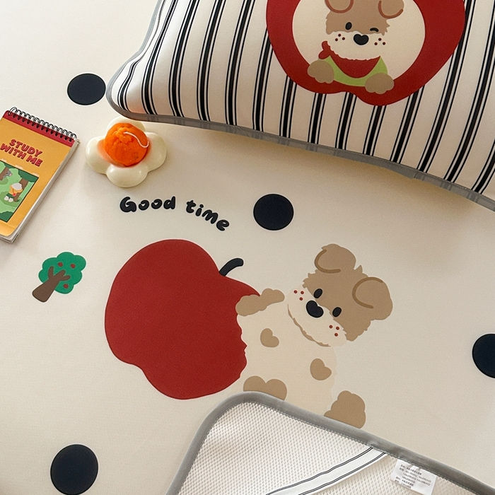 91家纺网 家纺一手货源 找家纺 美乐迪家纺 2025新款碳光凉感冰丝席 苹果狗狗