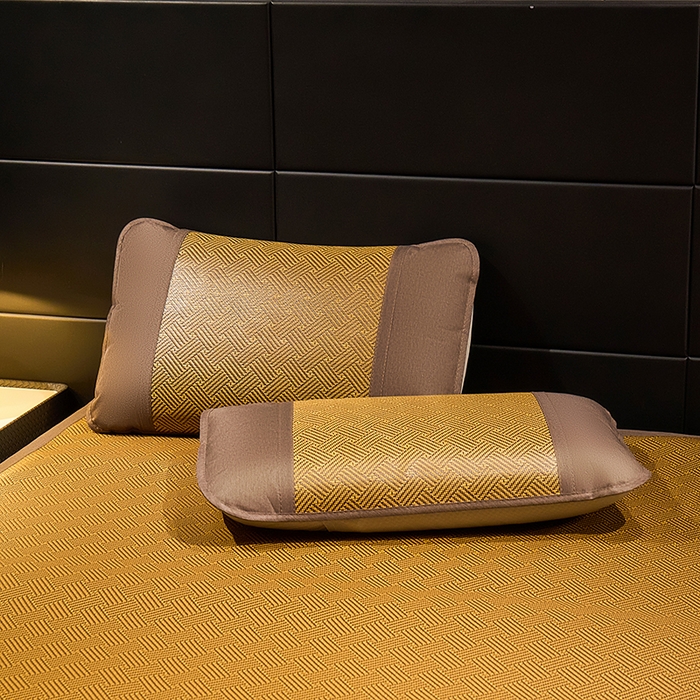 91家纺网 家纺一手货源 找家纺 绒艺席业 2025新款艾草藤席冰丝双面席席子凉席 游泳小企鹅-编织纹