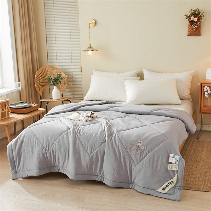 91家纺网 家纺一手货源 找家纺 西域种棉人·千百笠 2025新款A类100%新疆棉花夏凉被纯棉全棉填充毛巾绣绣花纯色双拼原棉空调被夏被 贵族灰