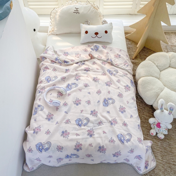 91家纺网 家纺一手货源 找家纺 潮邦 2025新款全棉双层纱多功能盖毯 雨伞兔