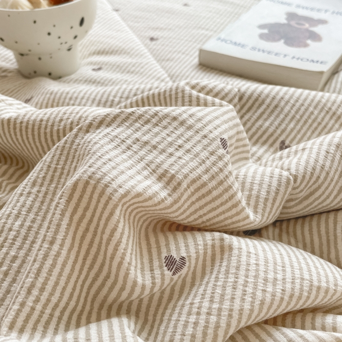 91家纺网 家纺一手货源 找家纺 （总）老帅的工厂店 2025新款a类云感双层纱7a抗菌夏被床盖四件套