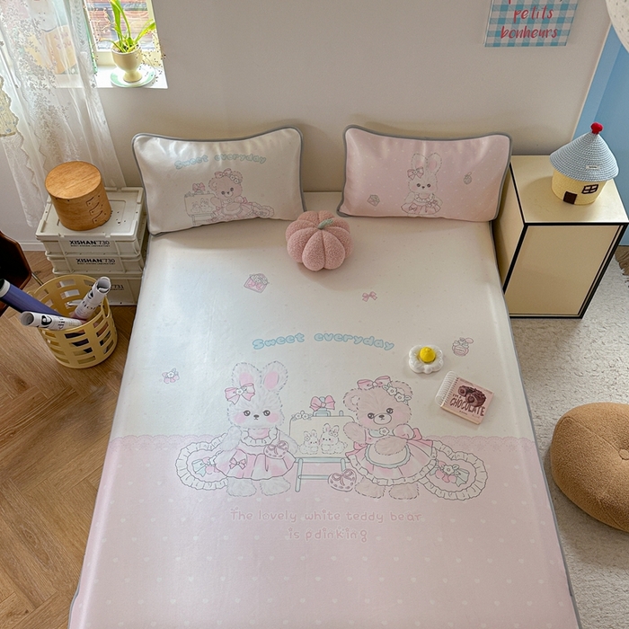 91家纺网 家纺一手货源 找家纺 美乐迪家纺 2025新款碳光凉感冰丝席 甜心兔