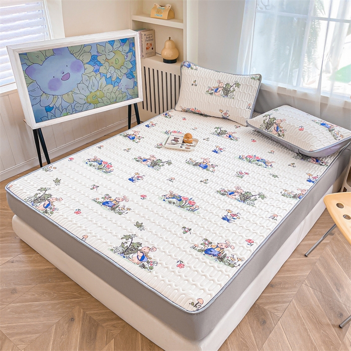 91家纺网 家纺一手货源 找家纺 布卢姆床垫 2025新款5mmA类乳胶凉席床笠套件夏被组合 兔子先生