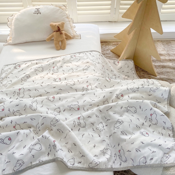 91家纺网 家纺一手货源 找家纺 潮邦 2025新款全棉双层纱多功能盖毯 兔跳跳