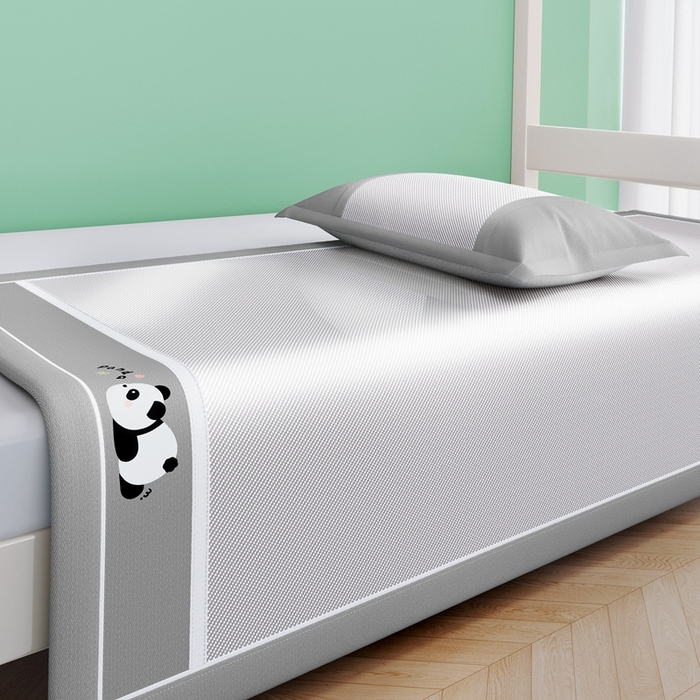 91家纺网 家纺一手货源 找家纺 川悦生活 2025新款纯色凉感冰丝席-小床 眠眠熊猫-银灰