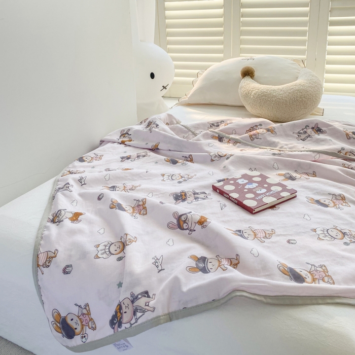 91家纺网 家纺一手货源 找家纺 潮邦 2025新款全棉双层纱多功能盖毯 兔之园