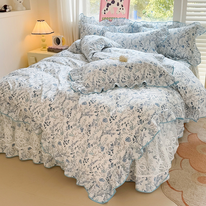 91家纺网 家纺一手货源 找家纺 宜凡家纺 2025新款全棉蕾丝花边床裙三件套 花香浮梦