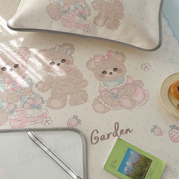 91家纺网 家纺一手货源 找家纺 美乐迪家纺 2025新款碳光凉感冰丝席 三只熊