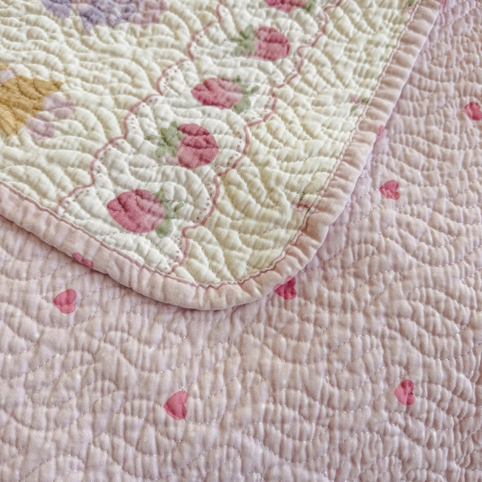 91家纺网 家纺一手货源 找家纺 宜梦家居【需要买家秀请联系老板】 2025新款双面纯棉夹层新疆棉花高温砂洗全棉床盖 踏春小兔