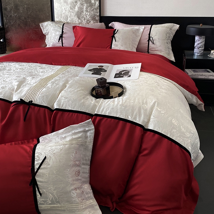 91家纺网 家纺一手货源 找家纺 优悦生活馆 2025年新款工艺款冰丝浮雕拼接四件套 璀璨之恋-红