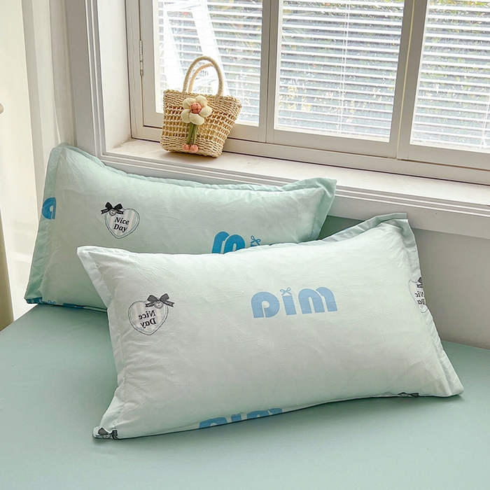 91家纺网 家纺一手货源 找家纺 西域种棉人·千百笠 2025新款A类新疆棉花夏凉被加宽包边水洗棉卡通印花吸湿透气棉花夏被空调被 凌香 字母