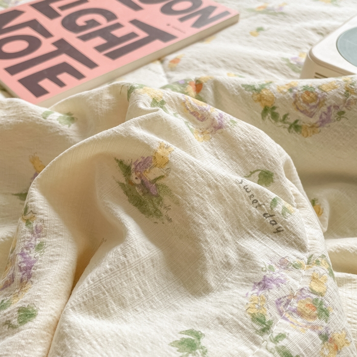 91家纺网 家纺一手货源 找家纺 老帅的工厂店 2025新款a类云感双层纱7a抗菌夏被床盖四件套 庄园兔