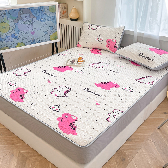 91家纺网 家纺一手货源 找家纺 布卢姆床垫 2025新款5mmA类乳胶凉席床笠套件夏被组合 小恐龙