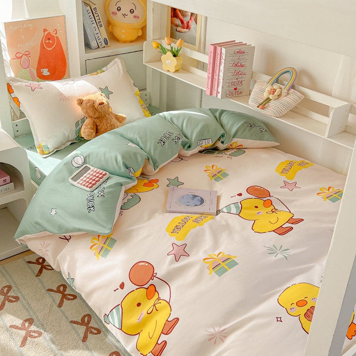 91家纺网 家纺一手货源 找家纺 悦织湾家纺 2025新款印花学生宿舍亲肤芦荟棉三件套单双人四件套轻奢印花磨毛床上用品 开心鸭