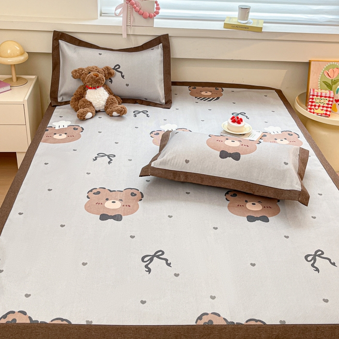 91家纺网 家纺一手货源 找家纺 花言狐语 2025新款印花真冰藤冰凉席 爱心熊