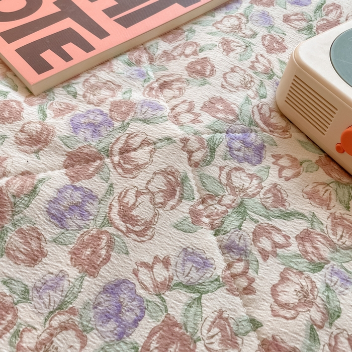 91家纺网 家纺一手货源 找家纺 老帅的工厂店 2025新款a类云感双层纱7a抗菌夏被床盖四件套 满园春紫