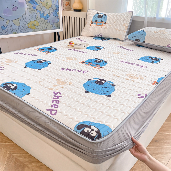 91家纺网 家纺一手货源 找家纺 布卢姆床垫 2025新款5mmA类乳胶凉席床笠套件夏被组合 小羊肖恩