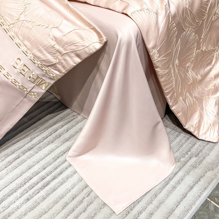 91家纺网 家纺一手货源 找家纺 子曰 2025新款金丝提花浮雕刺绣水洗真丝夏被四件套夏凉被空调被 花语-粉