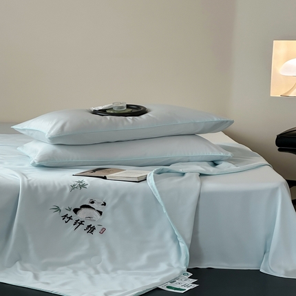 卡巴伦2025新款A类天竹刺绣蚕蛹蛋白纤维夏被四件套 熊猫-水冰蓝