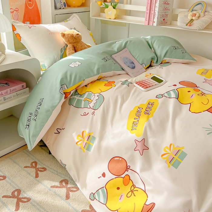 91家纺网 家纺一手货源 找家纺 悦织湾家纺 2025新款印花学生宿舍亲肤芦荟棉三件套单双人四件套轻奢印花磨毛床上用品 开心鸭