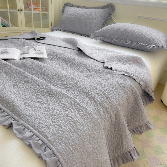 91家纺网 家纺一手货源 找家纺 乐卧家居 2026新款春夏轻氧自然系韩式透气薄款夏被空调被子-曼尼 曼尼-灰色