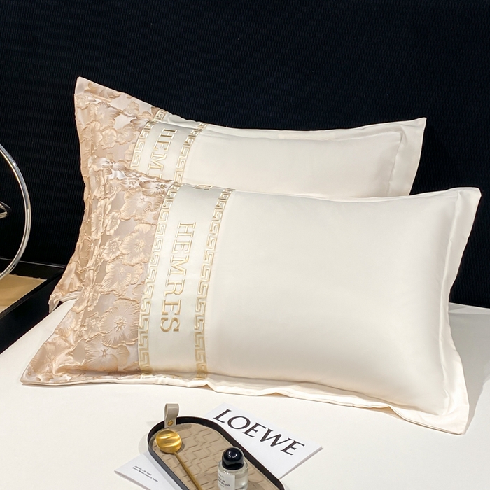 91家纺网 家纺一手货源 找家纺 子曰 2025新款金丝提花浮雕刺绣水洗真丝四件套 花开朵朵-米白