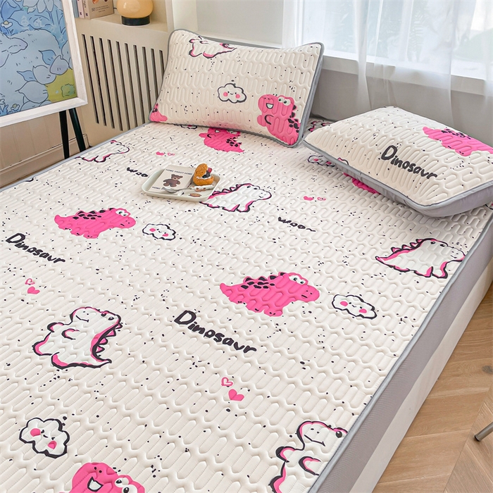 91家纺网 家纺一手货源 找家纺 布卢姆床垫 2025新款5mmA类乳胶凉席床笠套件夏被组合 小恐龙