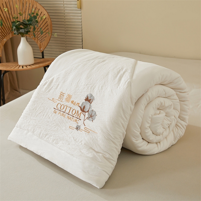 91家纺网 家纺一手货源 找家纺 （总）西域种棉人·千百笠 2025新款A类100%新疆棉花夏凉被纯棉全棉填充毛巾绣绣花纯色双拼原棉空调被夏被