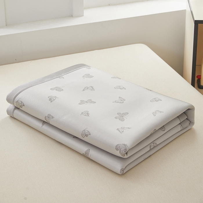 91家纺网 家纺一手货源 找家纺 曲宿家纺 2025新款高分子色织提花软凉席系列 蝴蝶-灰